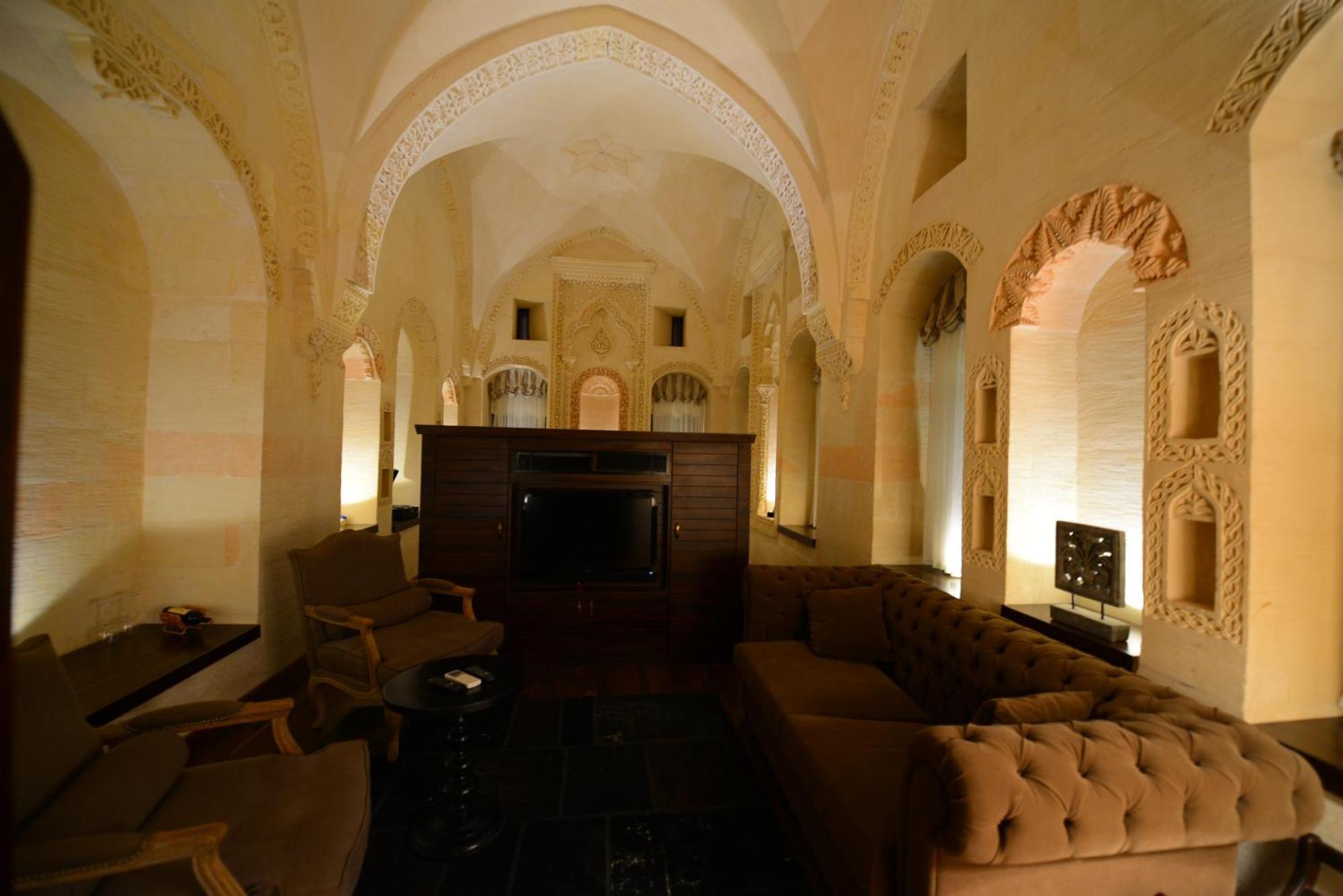 Shmayaa Hotel Midyat Exterior photo