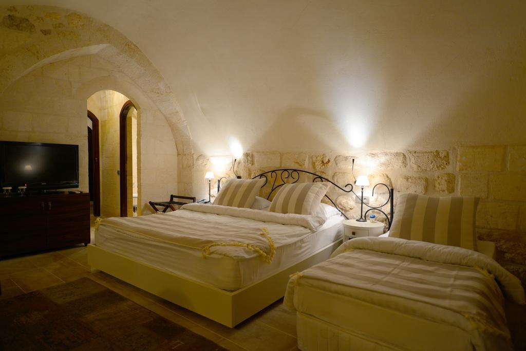 Shmayaa Hotel Midyat Exterior photo
