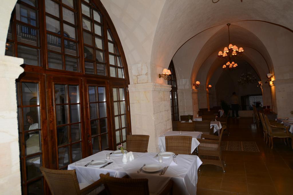 Shmayaa Hotel Midyat Exterior photo